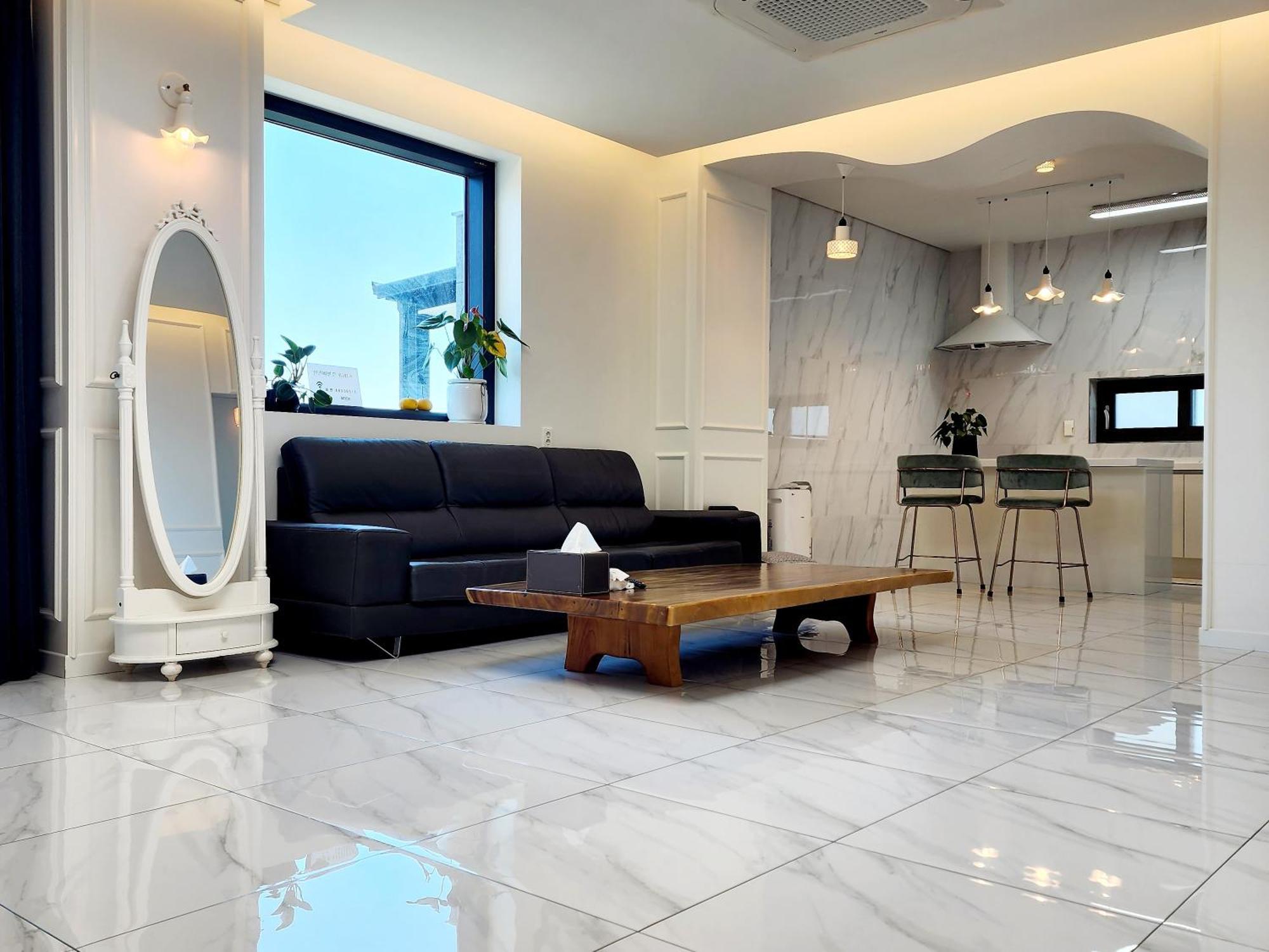 Pureun Jeju Pension Seogwipo Exterior photo